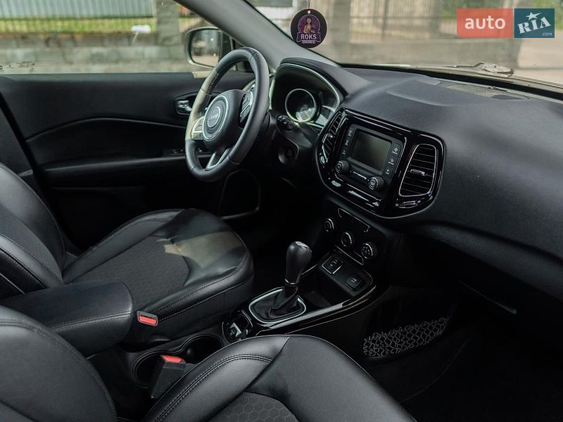 Внедорожник / Кроссовер Jeep Compass 2018 в Ровно