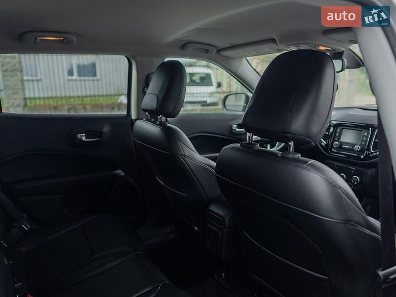 Внедорожник / Кроссовер Jeep Compass 2018 в Ровно