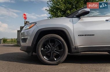 Внедорожник / Кроссовер Jeep Compass 2018 в Ровно