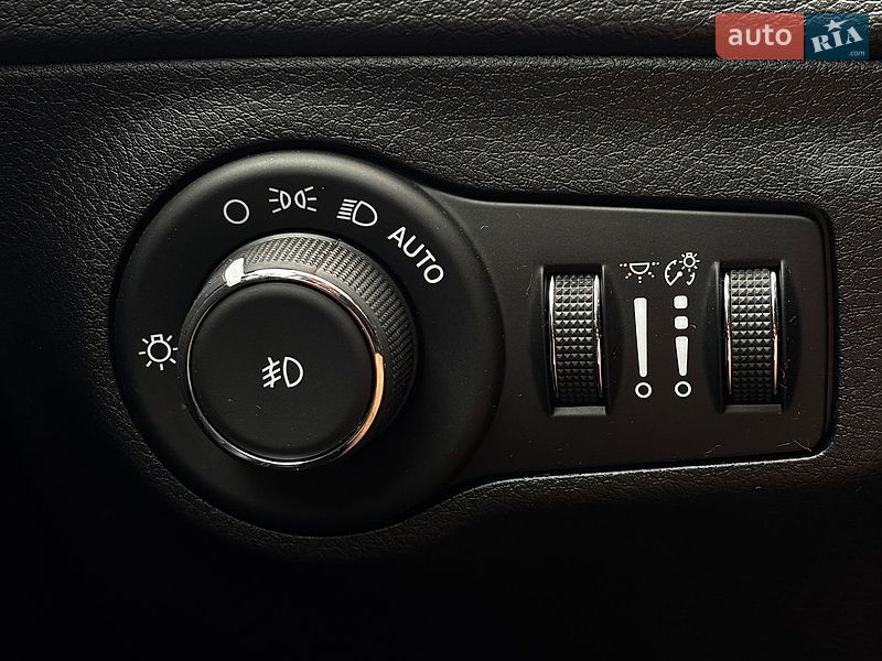 Позашляховик / Кросовер Jeep Compass 2017 в Білогородці фото 27 Позашляховик / Кросовер Jeep Compass 2017 в Білогородці