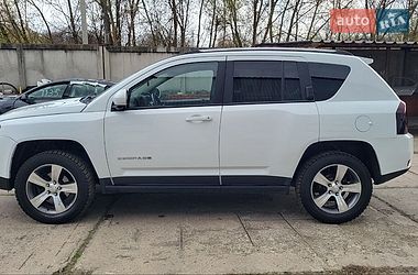 Позашляховик / Кросовер Jeep Compass 2016 в Солотвині