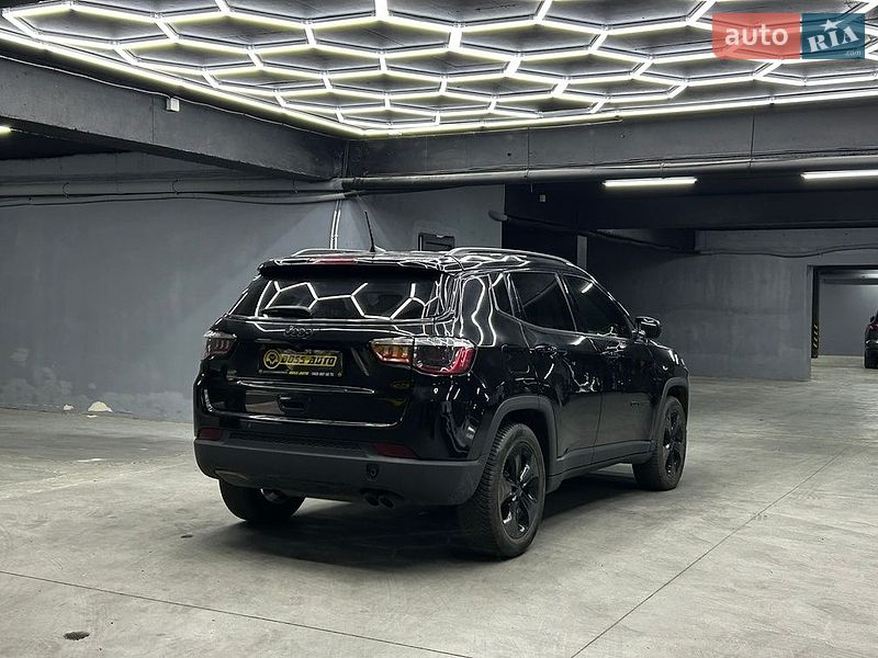 Позашляховик / Кросовер Jeep Compass 2020 в Чернівцях