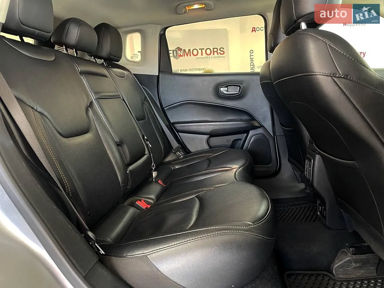 2019 Jeep Compass - мініатюра 39