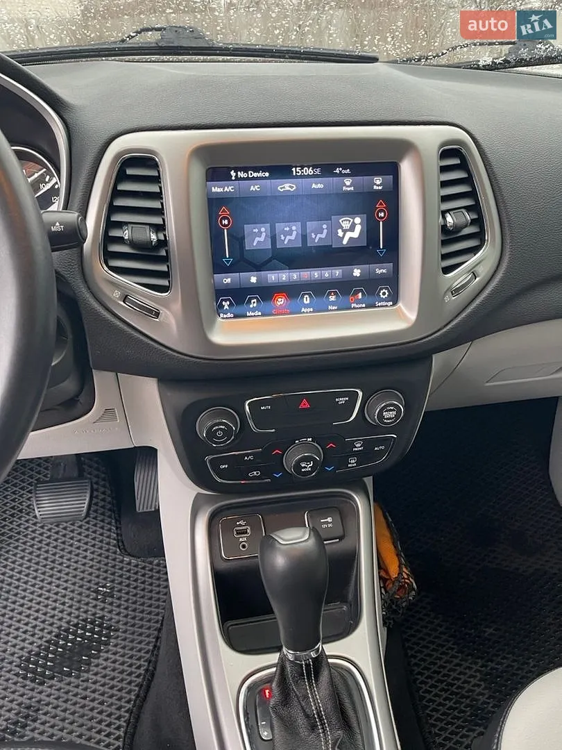 2017 Jeep Compass - мініатюра 6