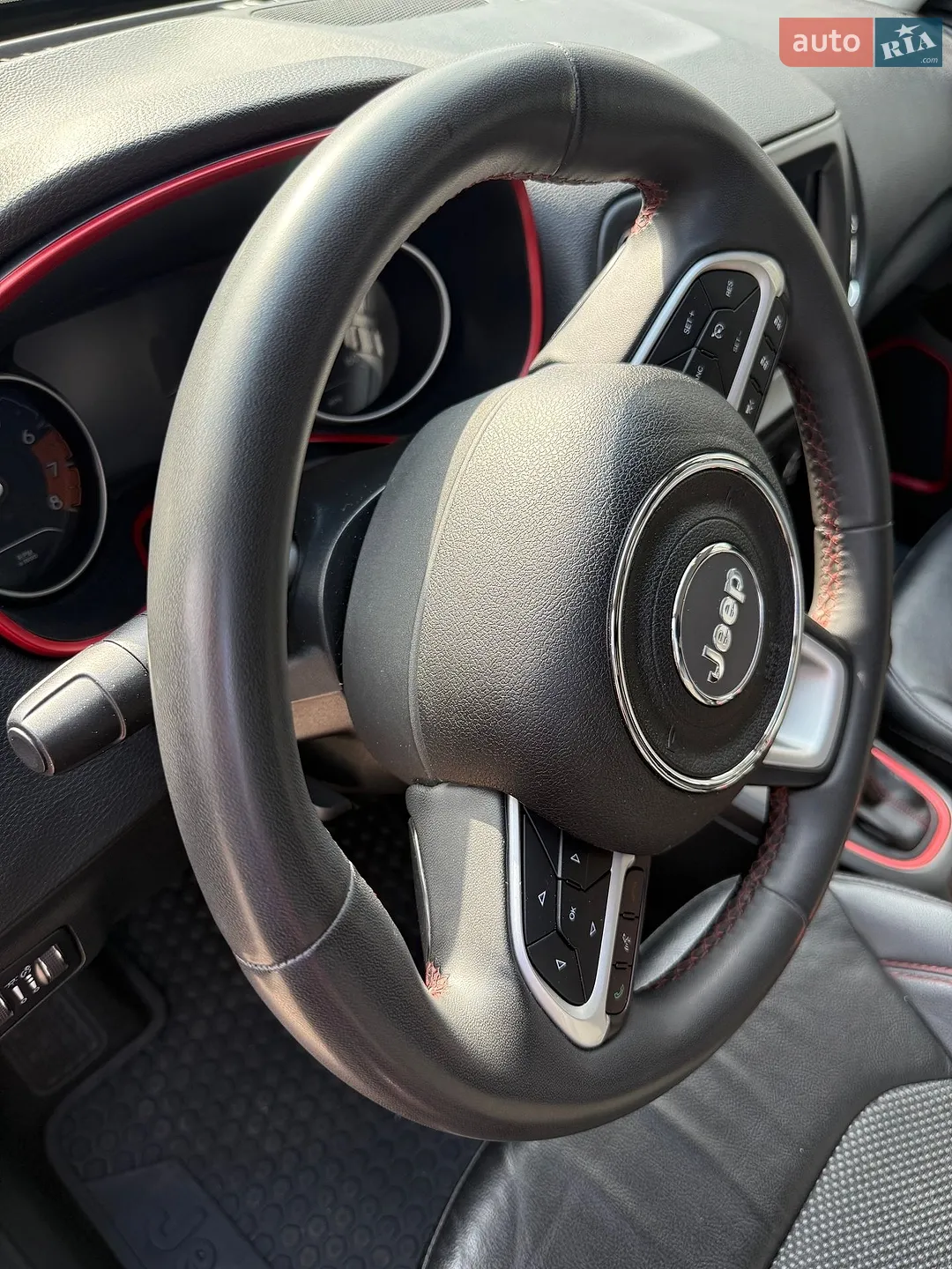 2021 Jeep Compass - мініатюра 17