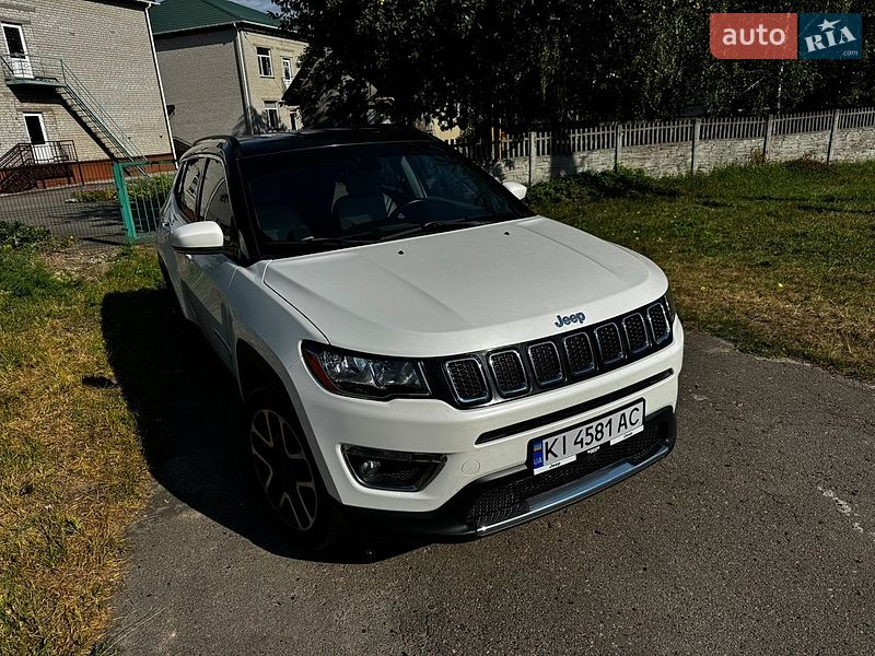 Позашляховик / Кросовер Jeep Compass 2017 в Києві