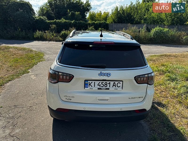 Позашляховик / Кросовер Jeep Compass 2017 в Києві