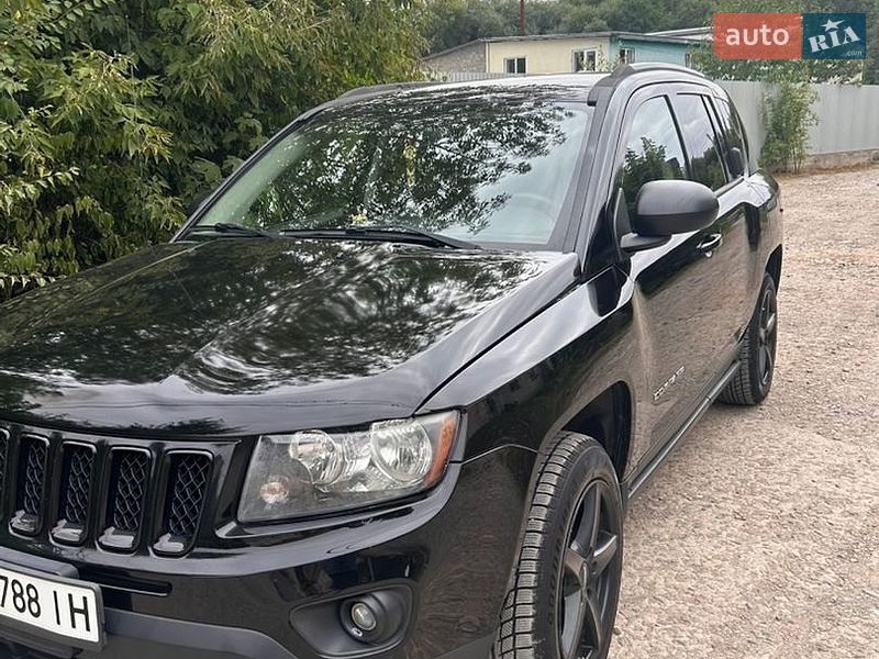 Позашляховик / Кросовер Jeep Compass 2012 в Надвірній