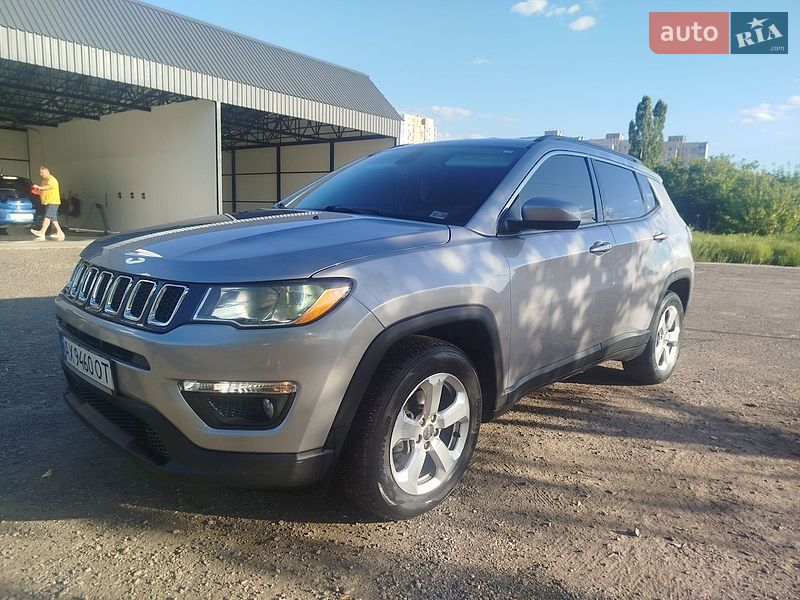 Внедорожник / Кроссовер Jeep Compass 2017 в Харькове