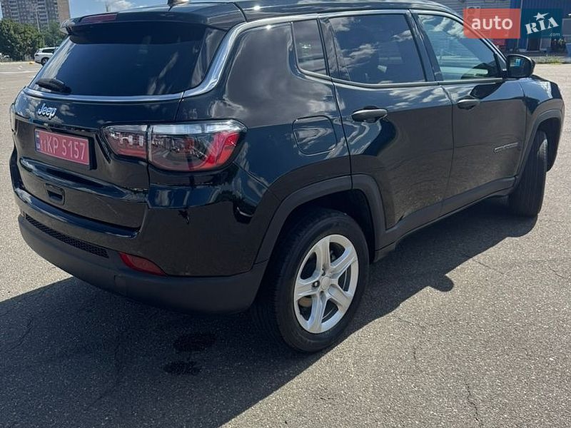 Внедорожник / Кроссовер Jeep Compass 2023 в Киеве