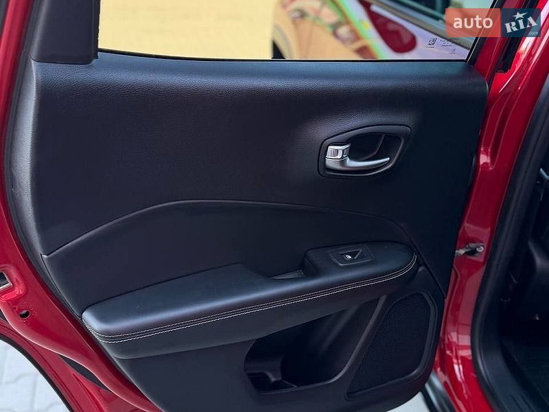 Позашляховик / Кросовер Jeep Compass 2019 в Василькові