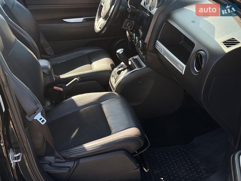 Внедорожник / Кроссовер Jeep Compass 2014 в Львове