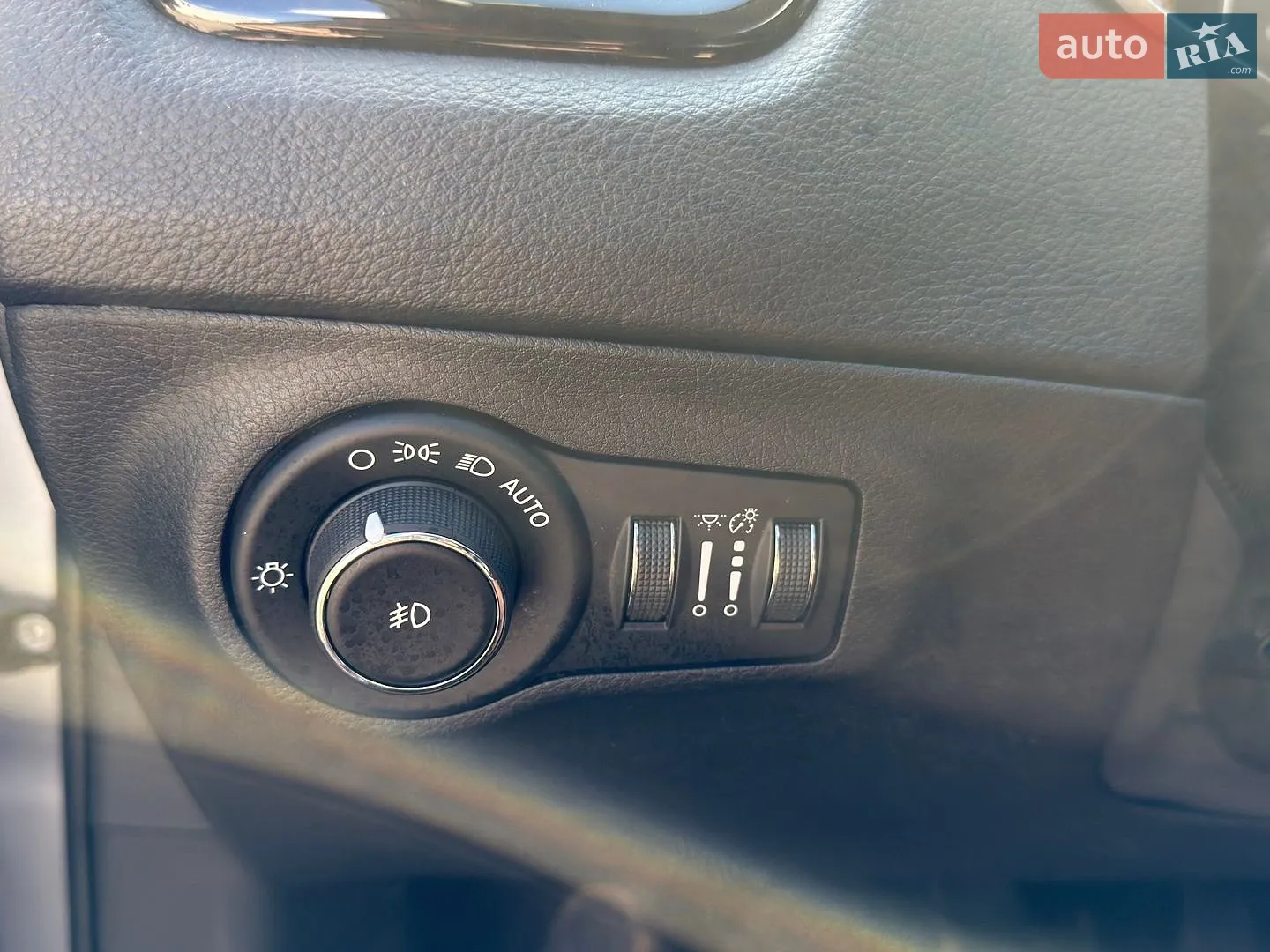 2018 Jeep Compass - мініатюра 11