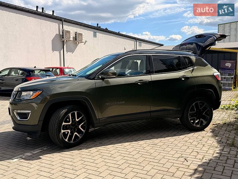 Внедорожник / Кроссовер Jeep Compass 2017 в Тернополе