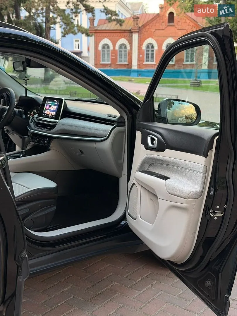 2022 Jeep Compass - мініатюра 9