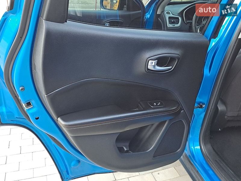 Позашляховик / Кросовер Jeep Compass 2021 в Рівному фото 22 Позашляховик / Кросовер Jeep Compass 2021 в Рівному