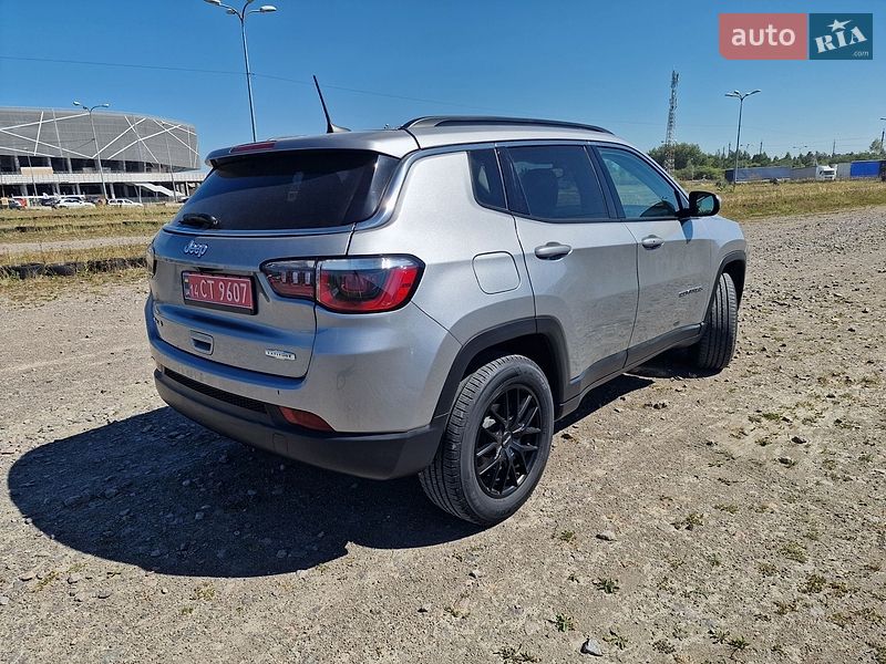 Внедорожник / Кроссовер Jeep Compass 2019 в Львове