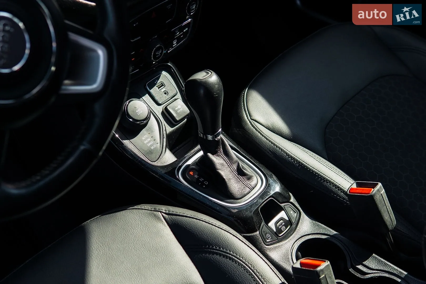 2018 Jeep Compass - мініатюра 46