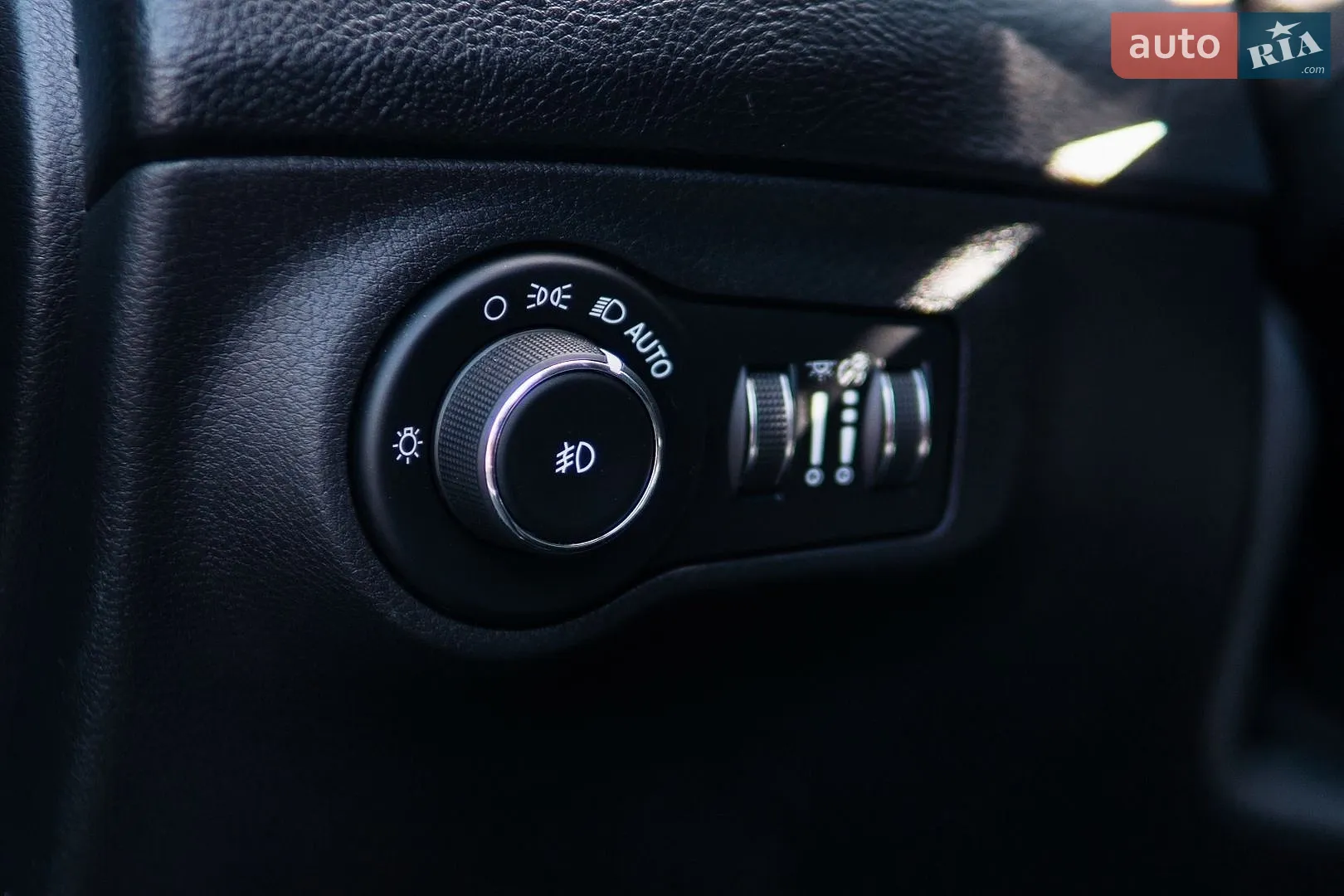 2018 Jeep Compass - мініатюра 48