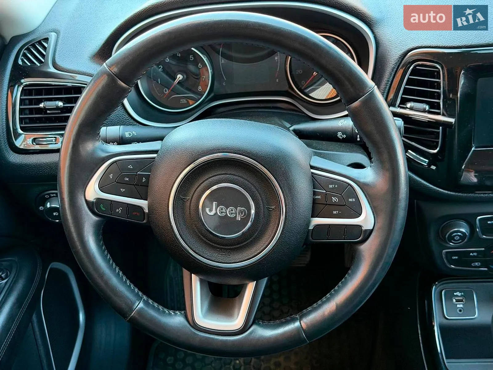 2019 Jeep Compass - мініатюра 22