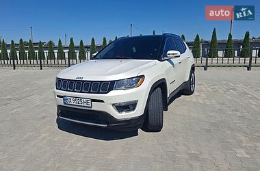 Внедорожник / Кроссовер Jeep Compass 2017 в Изяславе