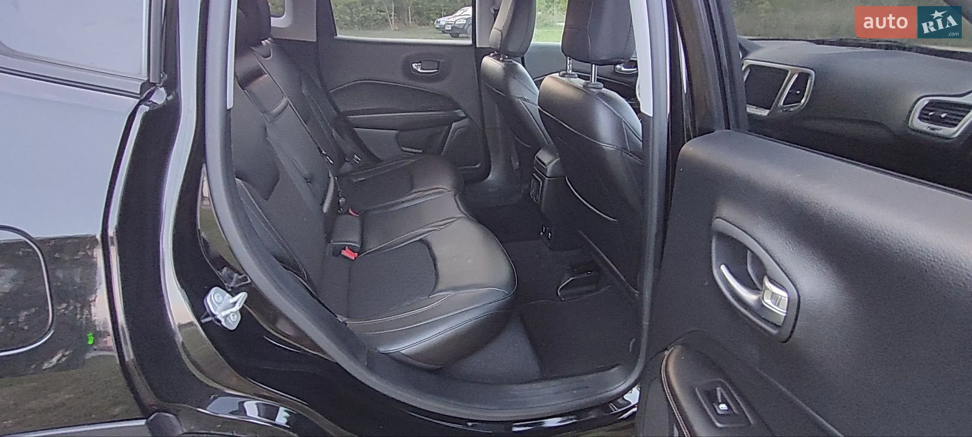 2018 Jeep Compass - мініатюра 12
