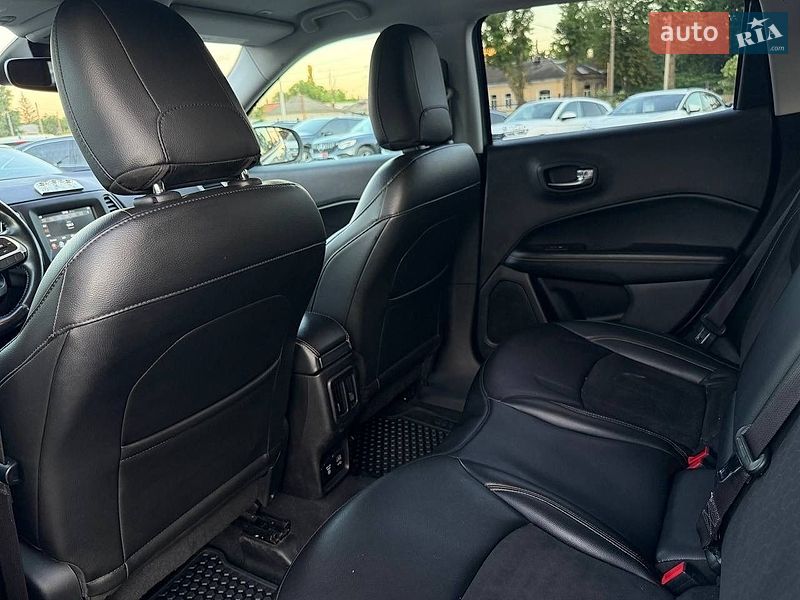 Внедорожник / Кроссовер Jeep Compass 2019 в Харькове фото 33 Внедорожник / Кроссовер Jeep Compass 2019 в Харькове
