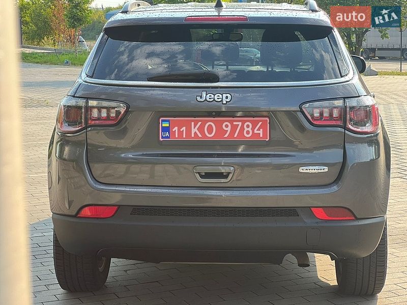 Позашляховик / Кросовер Jeep Compass 2021 в Рівному