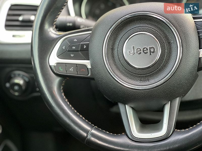 Позашляховик / Кросовер Jeep Compass 2021 в Рівному