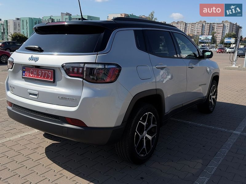 Внедорожник / Кроссовер Jeep Compass 2024 в Киеве