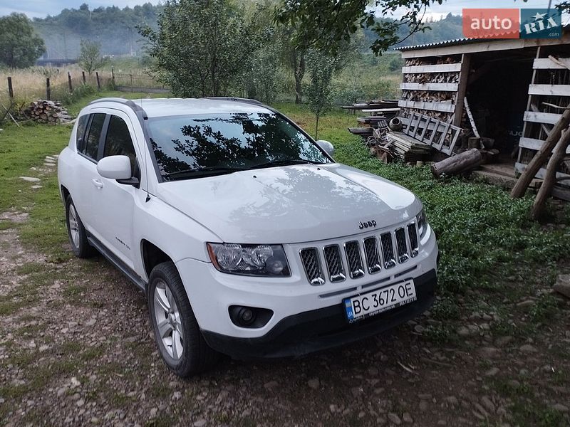 Внедорожник / Кроссовер Jeep Compass 2015 в Львове