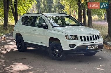 Внедорожник / Кроссовер Jeep Compass 2016 в Житомире