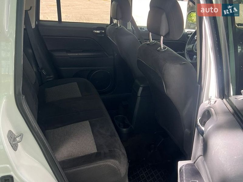 Внедорожник / Кроссовер Jeep Compass 2016 в Житомире