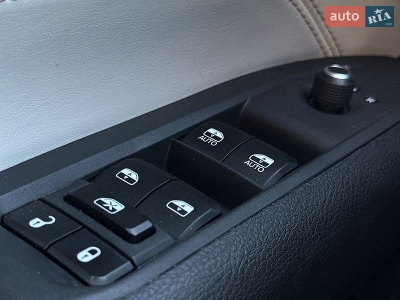Внедорожник / Кроссовер Jeep Compass 2023 в Белогородке