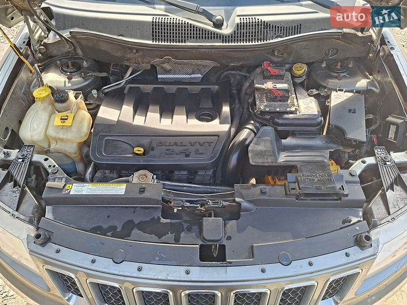 Внедорожник / Кроссовер Jeep Compass 2011 в Киеве