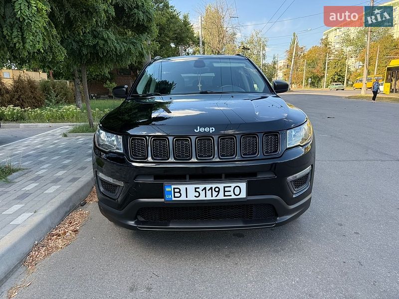 Внедорожник / Кроссовер Jeep Compass 2017 в Полтаве