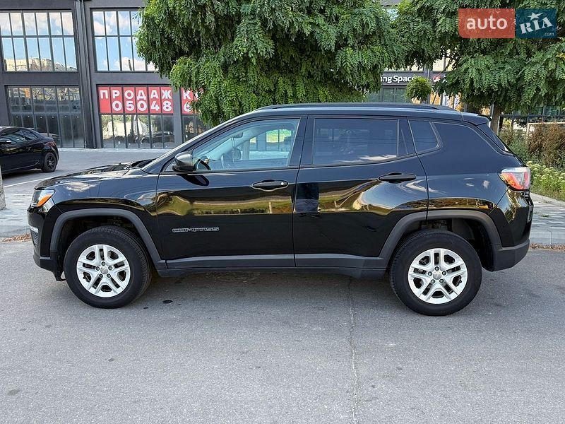Внедорожник / Кроссовер Jeep Compass 2017 в Полтаве