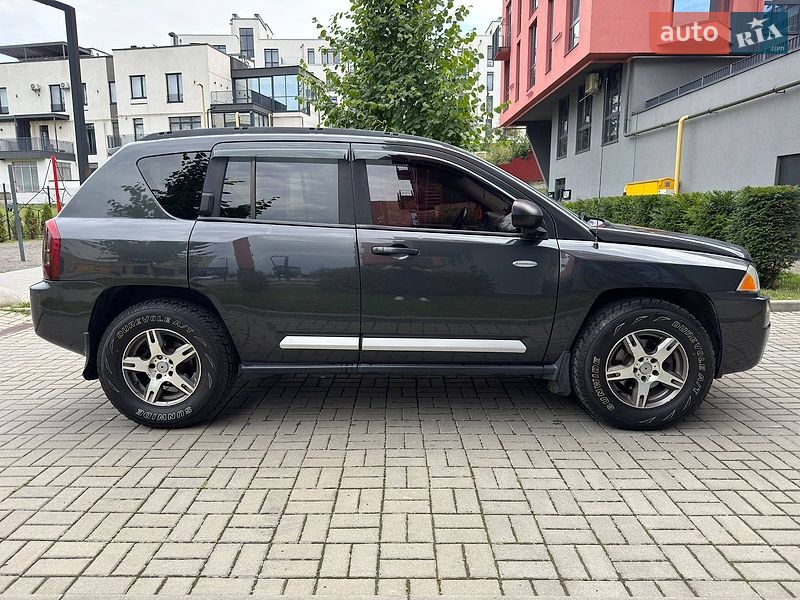 Позашляховик / Кросовер Jeep Compass 2010 в Львові фото 4 Позашляховик / Кросовер Jeep Compass 2010 в Львові
