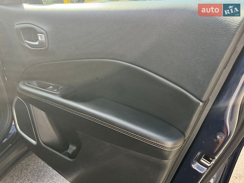 Позашляховик / Кросовер Jeep Compass 2019 в Василькові
