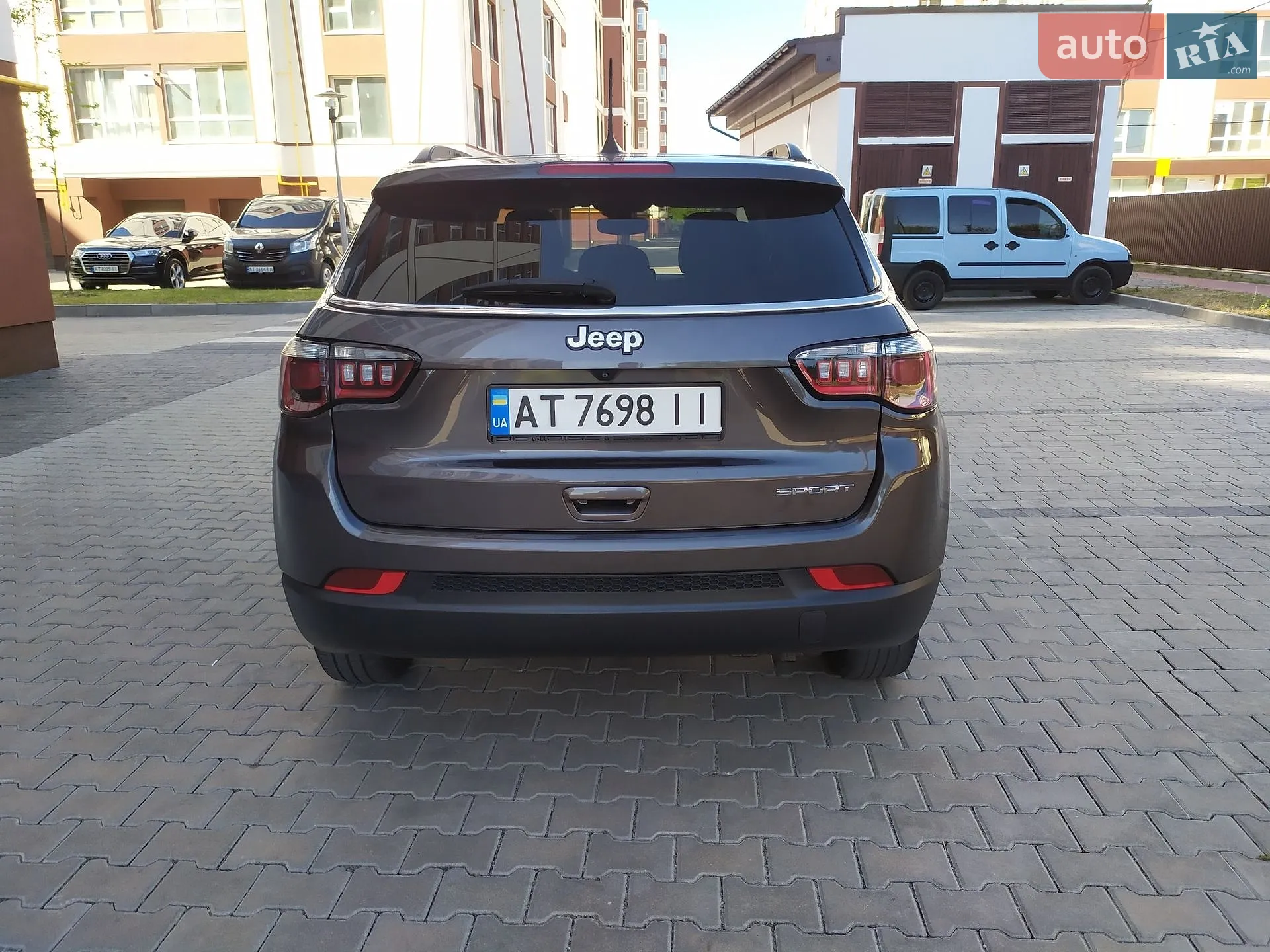 2021 Jeep Compass - мініатюра 31