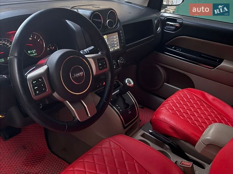 Внедорожник / Кроссовер Jeep Compass 2012 в Киеве