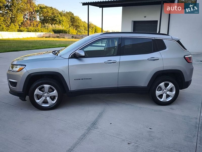 Внедорожник / Кроссовер Jeep Compass 2020 в Луцке