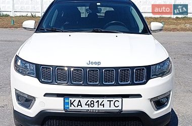 Внедорожник / Кроссовер Jeep Compass 2020 в Киеве