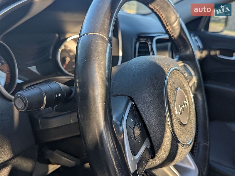 Внедорожник / Кроссовер Jeep Compass 2018 в Ивано-Франковске фото 34 Внедорожник / Кроссовер Jeep Compass 2018 в Ивано-Франковске