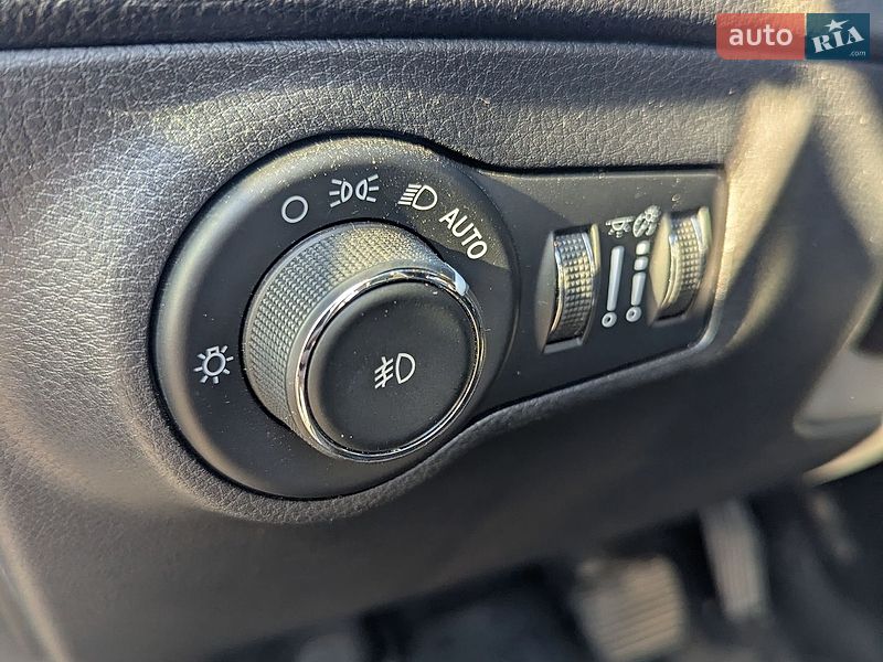 Внедорожник / Кроссовер Jeep Compass 2018 в Ивано-Франковске фото 37 Внедорожник / Кроссовер Jeep Compass 2018 в Ивано-Франковске