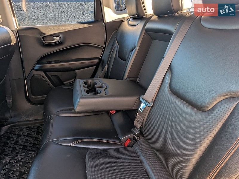 Внедорожник / Кроссовер Jeep Compass 2018 в Ивано-Франковске фото 43 Внедорожник / Кроссовер Jeep Compass 2018 в Ивано-Франковске
