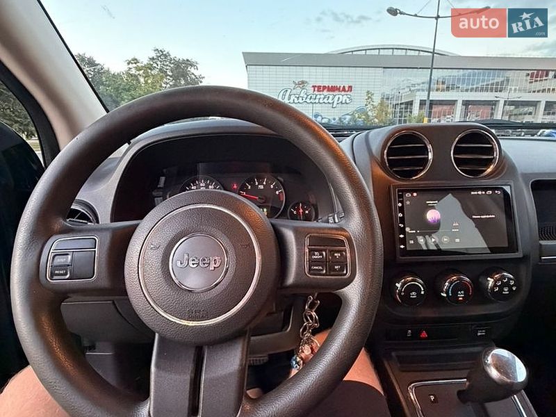 Внедорожник / Кроссовер Jeep Compass 2012 в Киеве