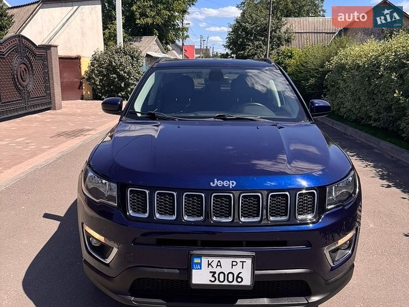 Позашляховик / Кросовер Jeep Compass 2017 в Броварах