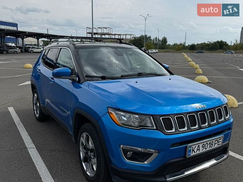 Позашляховик / Кросовер Jeep Compass 2017 в Києві