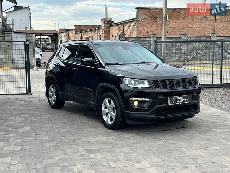 Внедорожник / Кроссовер Jeep Compass 2018 в Ровно